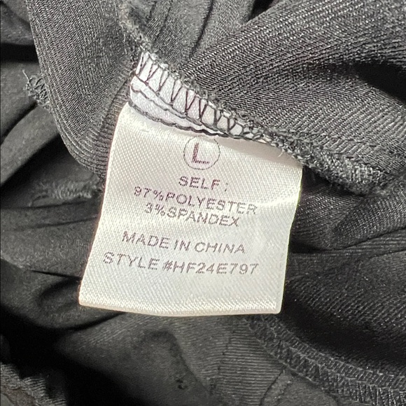 19B. Elastic Waist Wide Leg Cargo Pants - Black - Picture 6 of 6